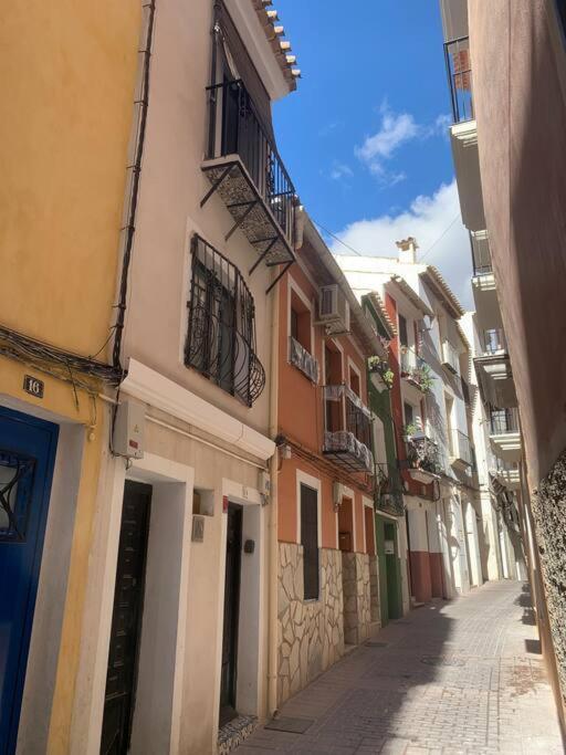 Preciosa Casa En Vilajoyosa Con Vistas Al Mar En Las Casas Colgantes Del Casco Antiguo 빌라조요사 외부 사진