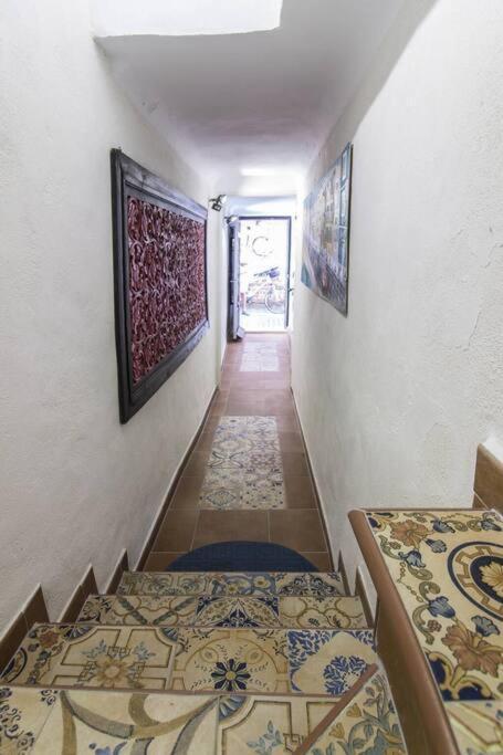 Preciosa Casa En Vilajoyosa Con Vistas Al Mar En Las Casas Colgantes Del Casco Antiguo 빌라조요사 외부 사진
