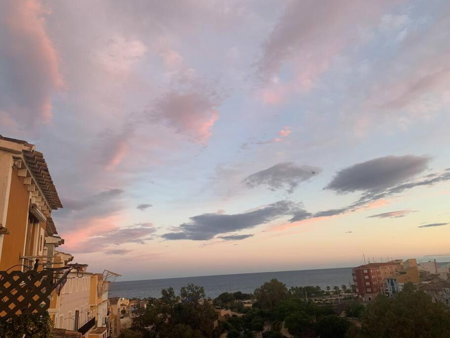 Preciosa Casa En Vilajoyosa Con Vistas Al Mar En Las Casas Colgantes Del Casco Antiguo 빌라조요사 외부 사진