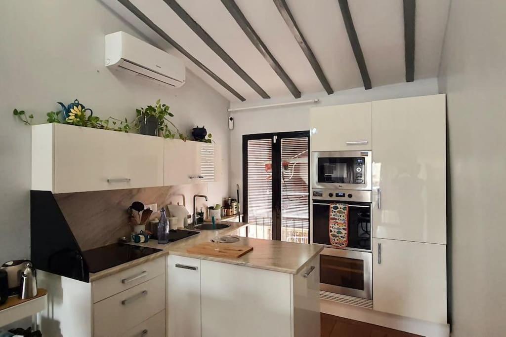 Preciosa Casa En Vilajoyosa Con Vistas Al Mar En Las Casas Colgantes Del Casco Antiguo 빌라조요사 외부 사진